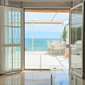 Adosado Frente Al Mar Con Piscina, Benalmadena-costa , Benalmádena España